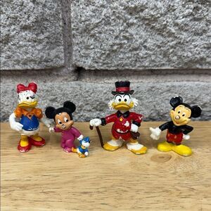 Vintage Walt Disney Production figurines